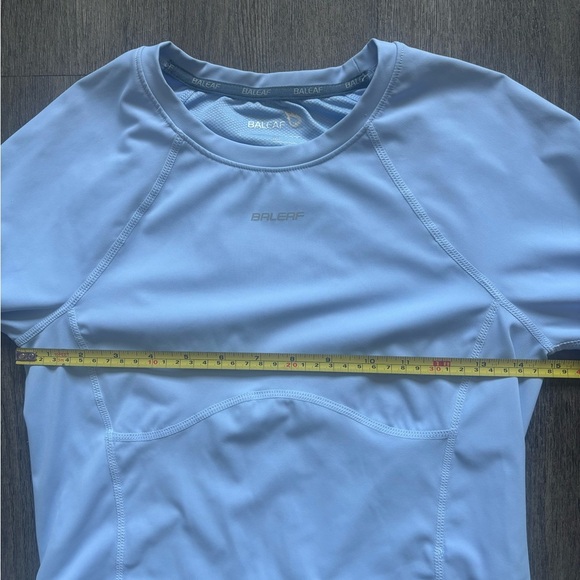Baleaf Blue Raglan Long Sleeve Crop Top - Picture 3 of 5